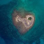 Isolotto a forma di cuore nel Salento - Video con Sergio Castellitto - Roberto Leone